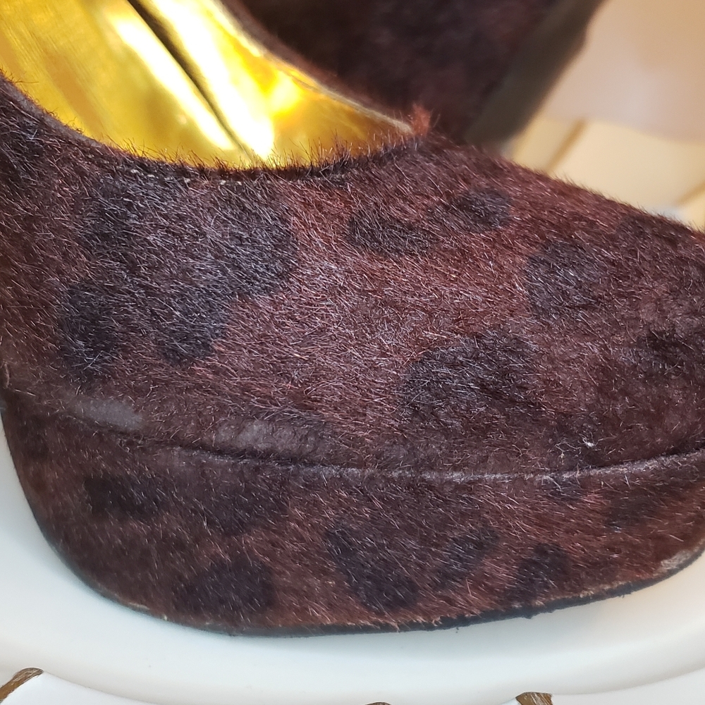 Shoe